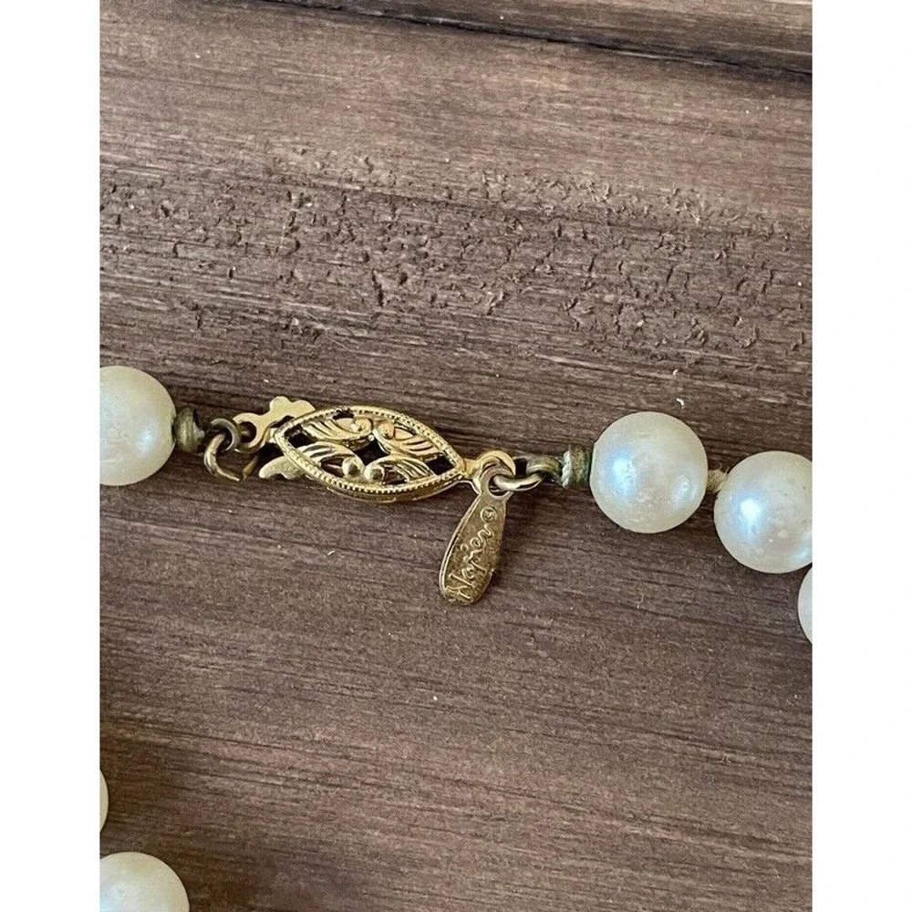 Vintage Napier Faux Pearl Necklace - Glass - Gold Tone Decorative Clasp - 24” - Picture 3 of 6